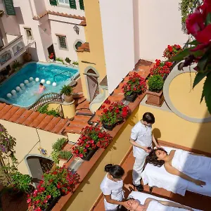 https://rivoli.it-tuscanyhotel.com