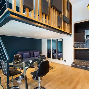 Cmg Friedland // Champs Elysées Appartement