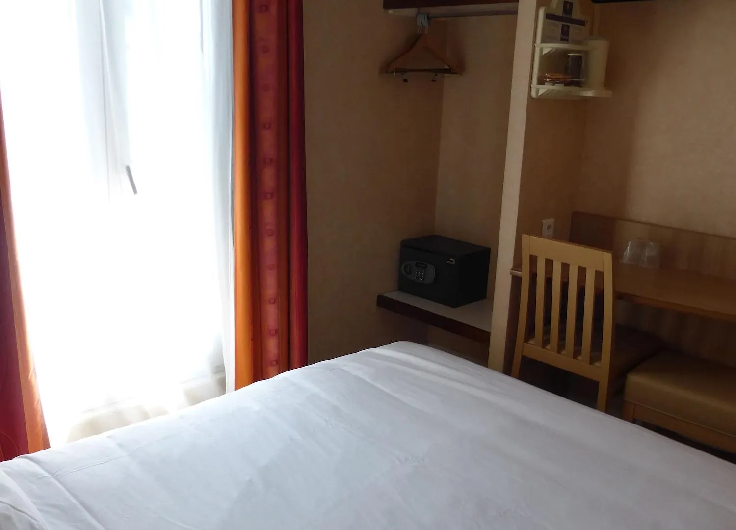 Hotel De Paris Saint Georges